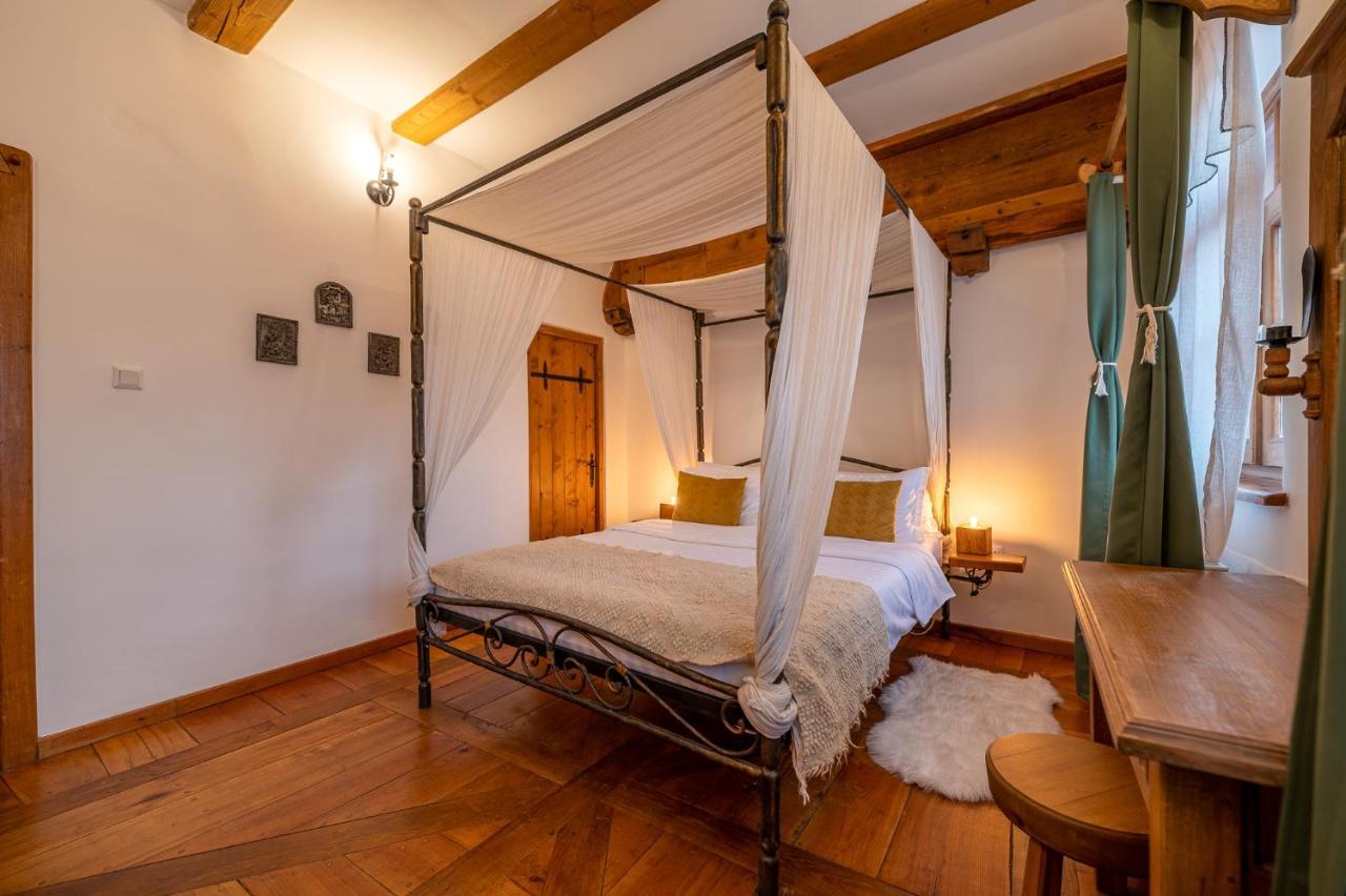 Boutique Hotel Von Graf Sighisoara Exterior photo