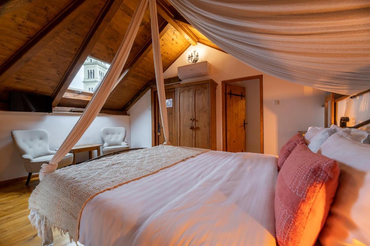 Boutique Hotel Von Graf Sighisoara Exterior photo