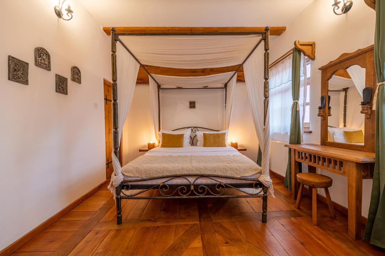 Boutique Hotel Von Graf Sighisoara Exterior photo