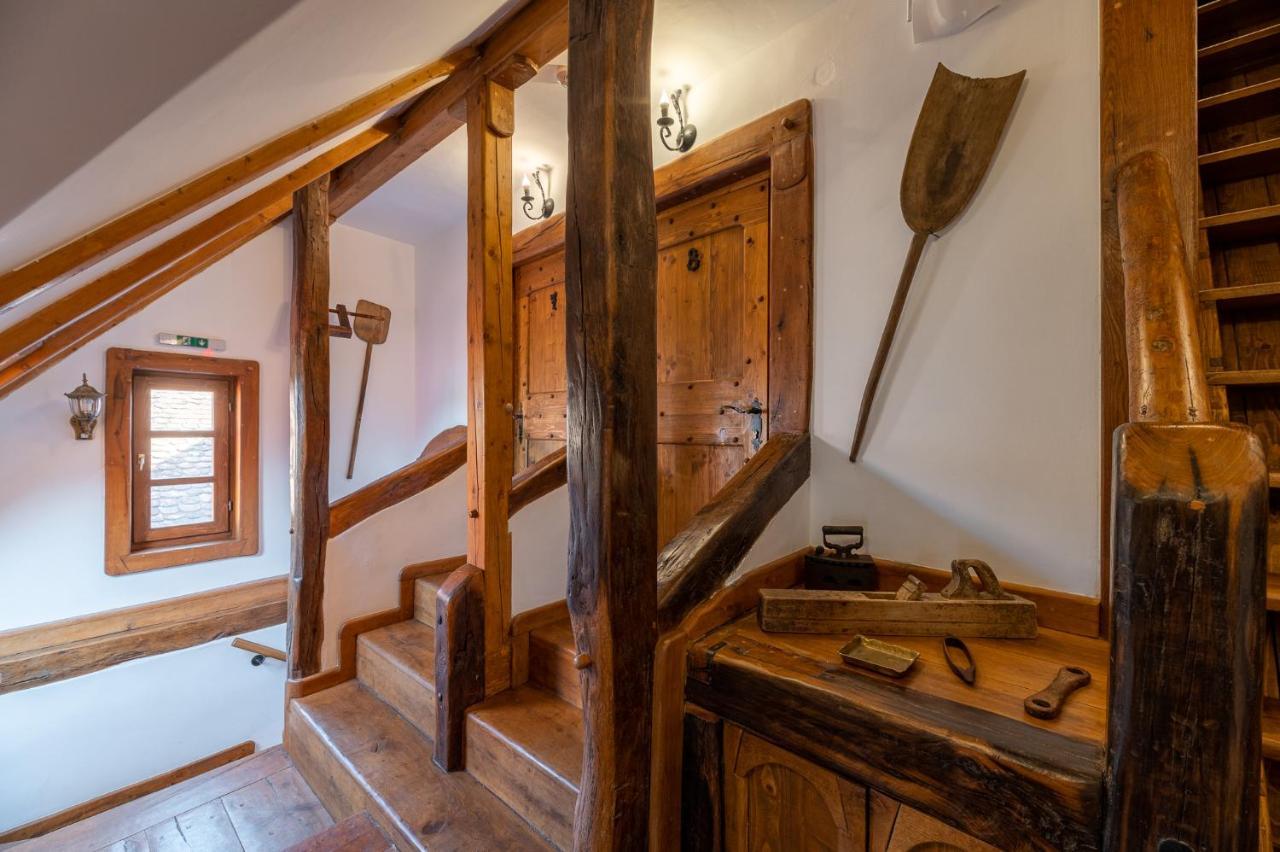 Boutique Hotel Von Graf Sighisoara Exterior photo